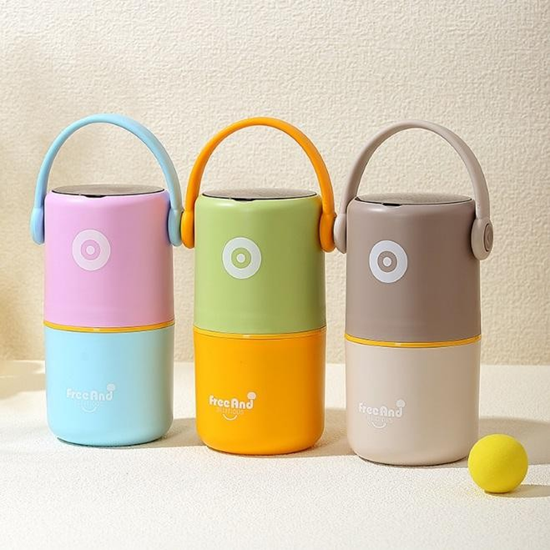 Stainless steel hand-held layered fresh-keeping lunch box