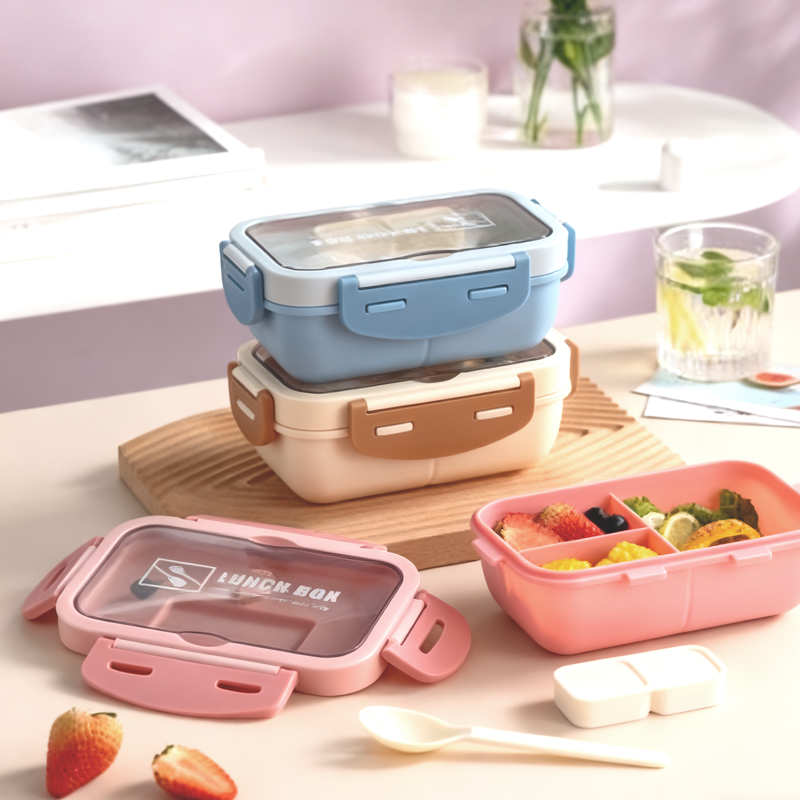 Macaron colored three compartment bento box