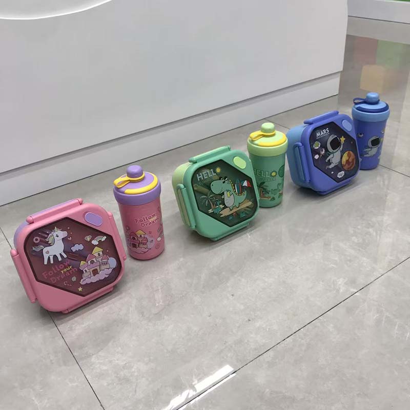 Cartoon lunch box and water cup set