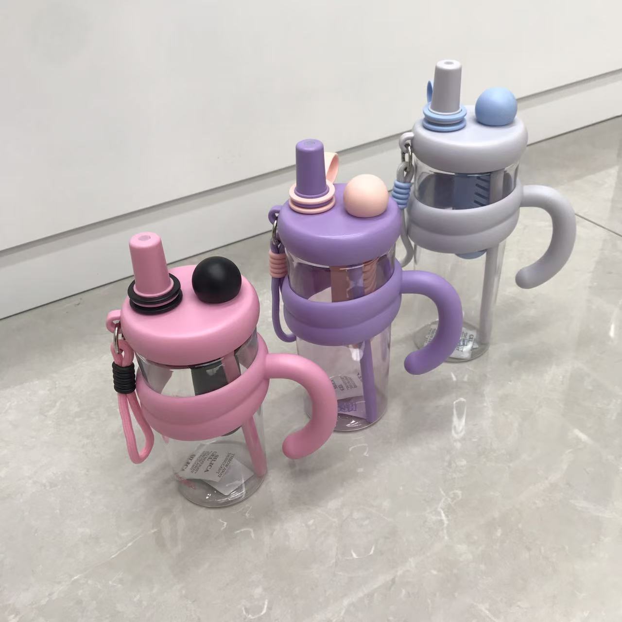 Macaron handle straw cup