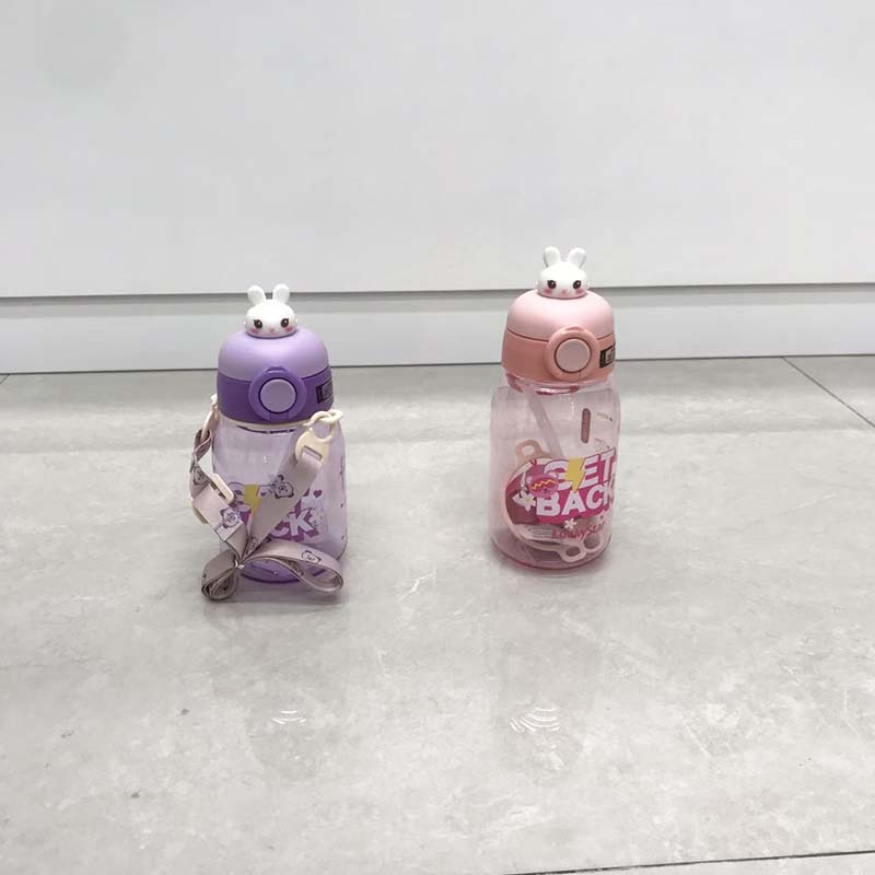 Cute Rabbit Bear Three Dimensional Head Straw Cup