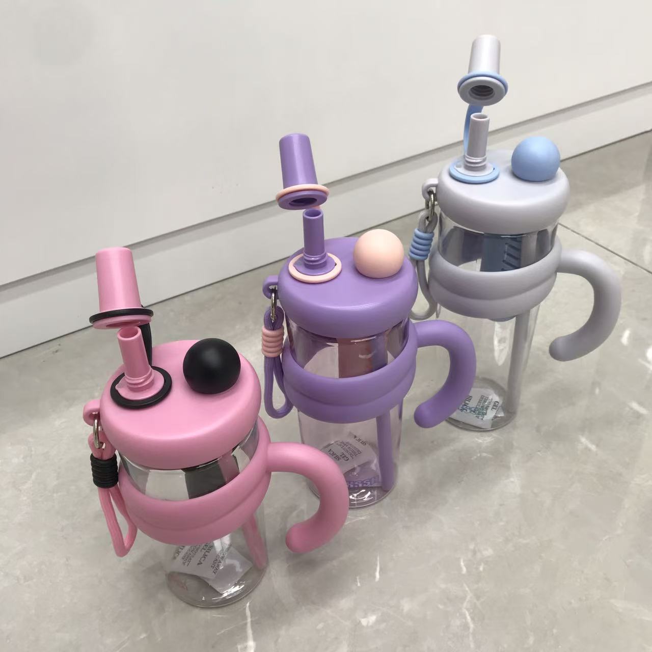 Macaron handle straw cup