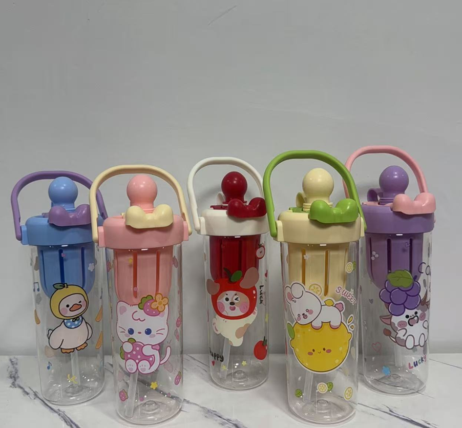 Cartoon portable drinking kettle