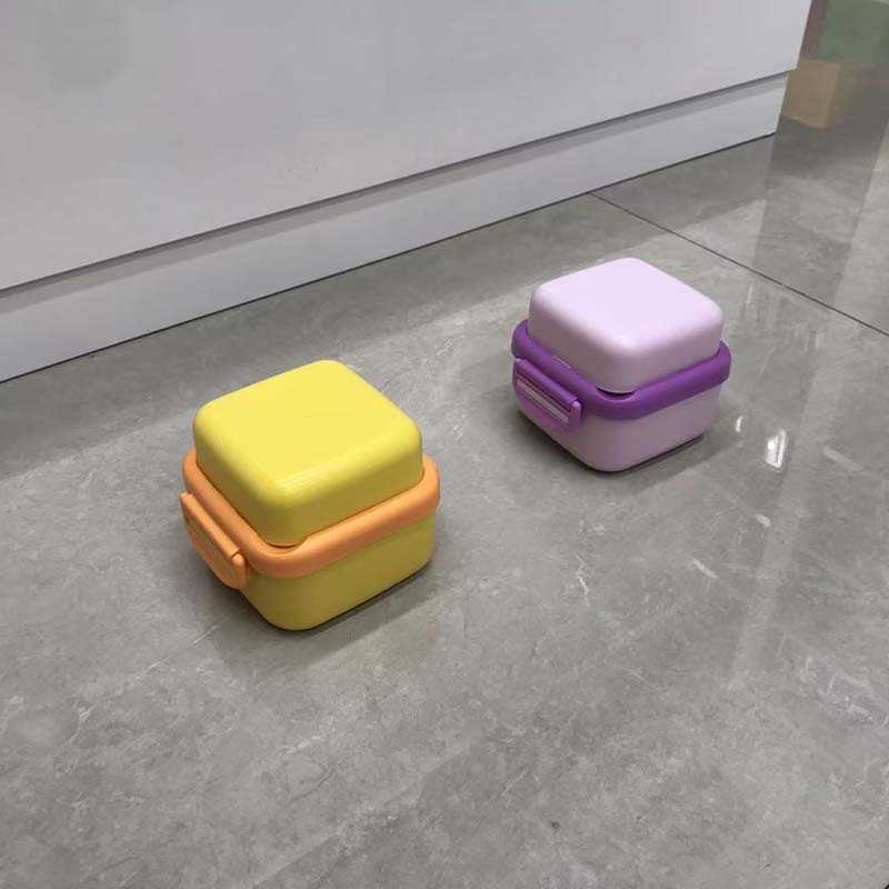 Cartoon pattern portable lunch box